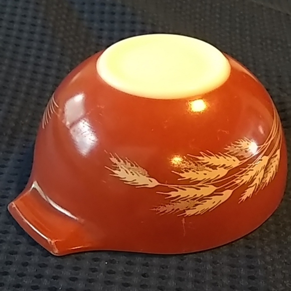 Harvest Pyrex Vintage 1.5 Mixing Nesting Bowel 442 - Picture 2 of 8